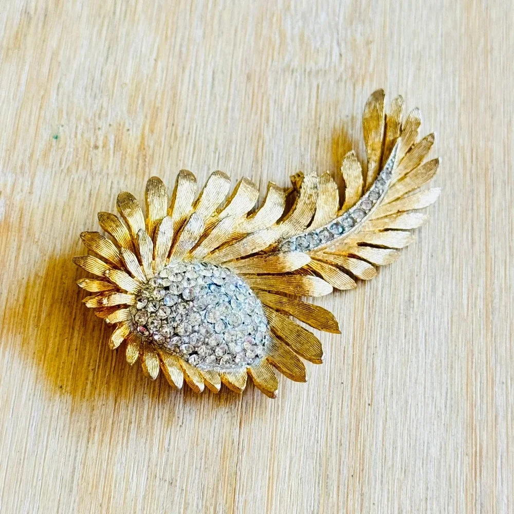 Whimsical Feather Rhinestone Brooch Pin VTG Satin Gold Pave Wave Leaf 1950s